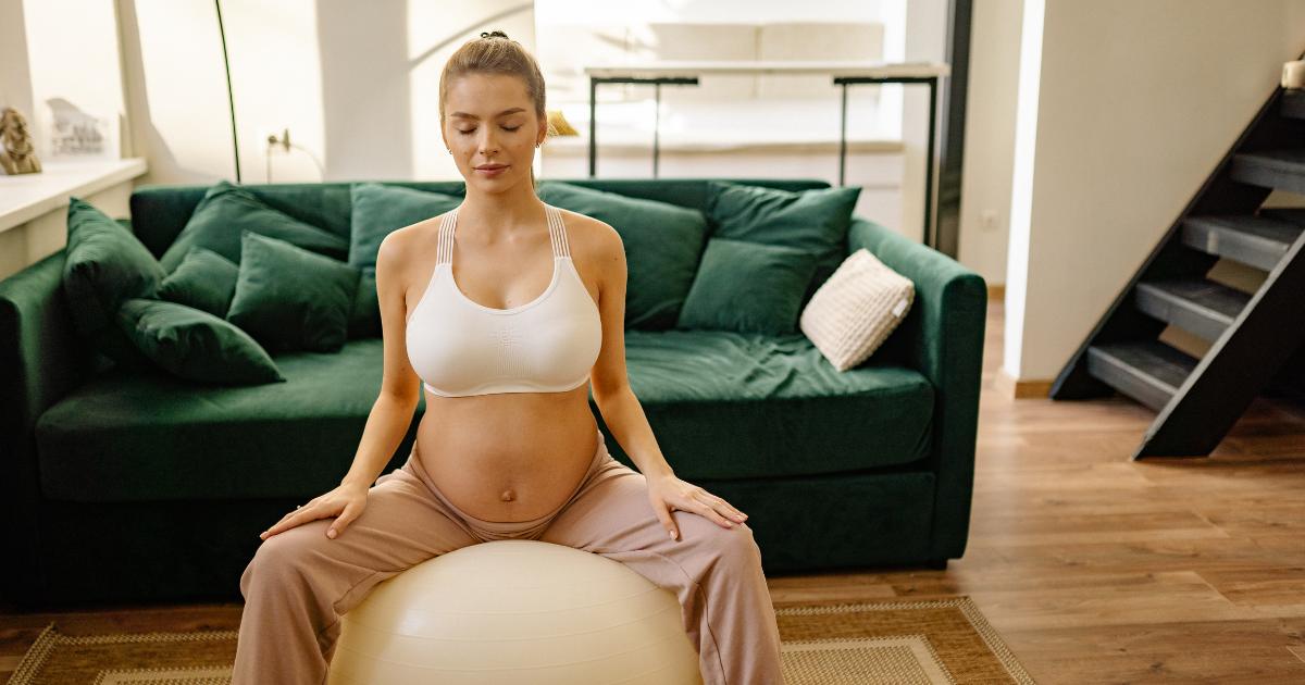 maternité yoga avantages